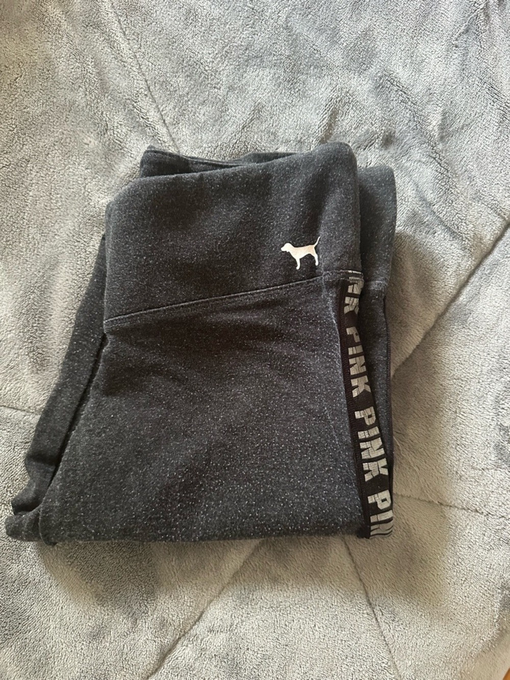 PINK Victoria's Secret Black Logo Leggings